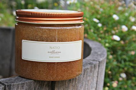 Want Soft And Rejuvenated Skin? Have A Look At These 7 Amazing Body Scrubs