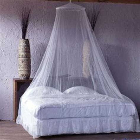 Neruti Enterprise Polyester Round Mosquito Net Canopy Circular Curtain ...