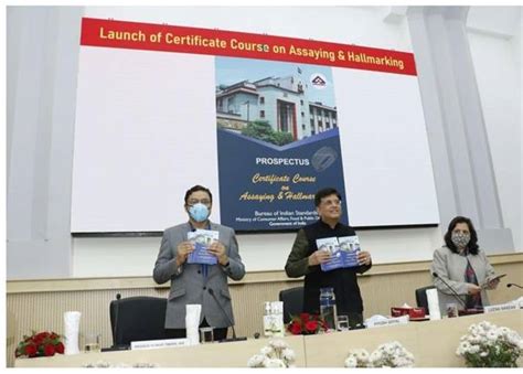 Press Release:Press Information Bureau