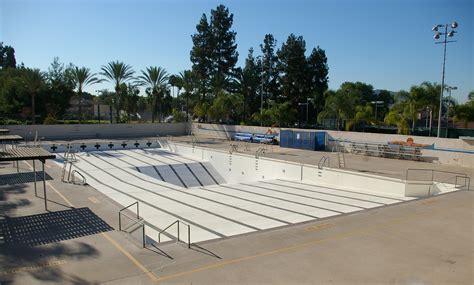 Team Burbank - Swimming