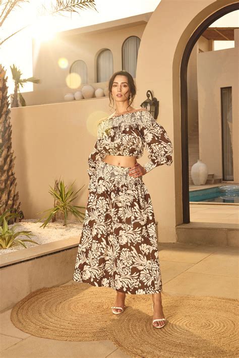 Official Online Store Of House Of Eda, Bridge To Luxury Women Wear