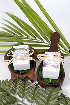 Wedding Gifts From Hawaii by Personalized Wedding Favor Receptions Hawaiian Wedding Wedding Gifts From Hawaii