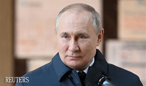 普京4次当选俄罗斯总统，任期长达20年，想令他下台有多难？|普京|俄罗斯|任期_新浪新闻