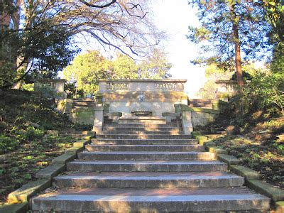 Spanish Steps Building Icon 的图像结果