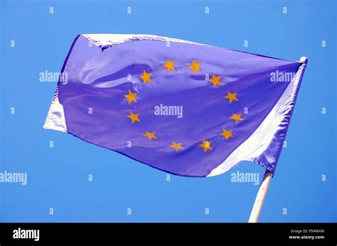 Europe Flag 的图像结果