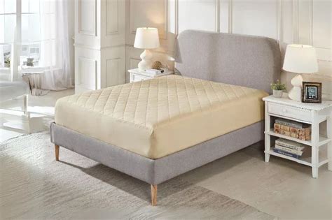 Buy Mattress Toppers Online, Affordable Mattress Topper - Homescapes