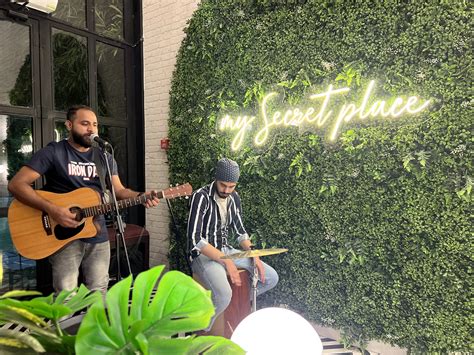 Tips to Set the Right Pricing for Your Performance | TheLiveShow