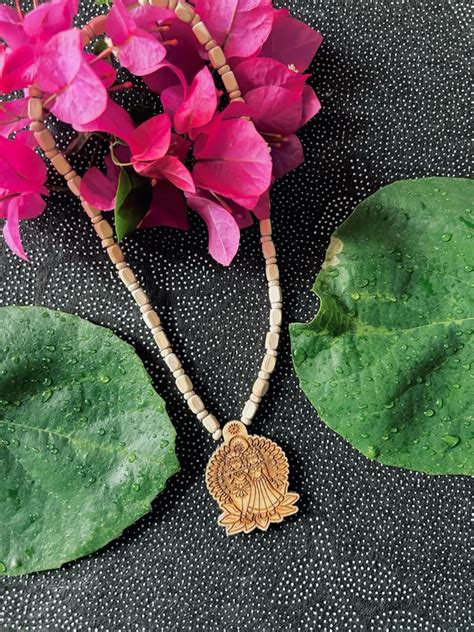 FLAMOXO Radha Krishna Photo Locket with Handmade Beads | Traditional ...