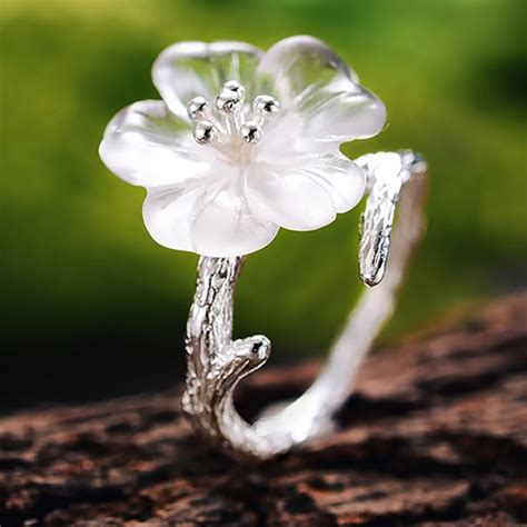 Silver White Lotus Ring – Claire Jewelry