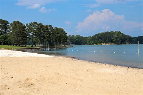 Image result for One LED Connection On Tinkercad Arduino