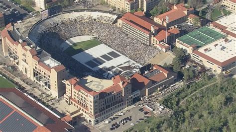 CU Boulder awards over 10,000 degrees at commencement for spring 2025 ...