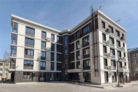 Продажа четырехкомнатной квартиры 84м² ул. Свободы, 121А, Киров ...