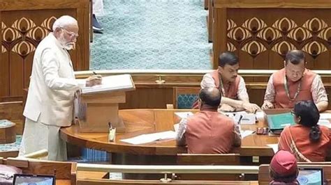 First session of 18th Lok Sabha begins; Opposition holds up mini ...