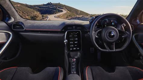 McLaren Artura supercar debuts plug-in hybrid tech, new V6 and platform ...