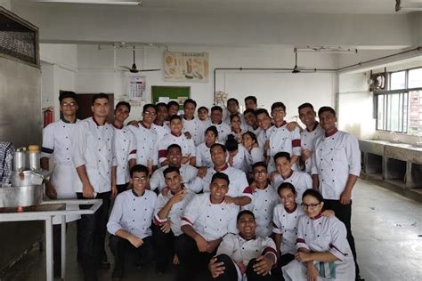 Rizvi College of Hotel Management Mumbai Campus: Photos, Virtual Tour