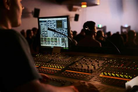 Audio And Sound Engineer Salary Guide 2022