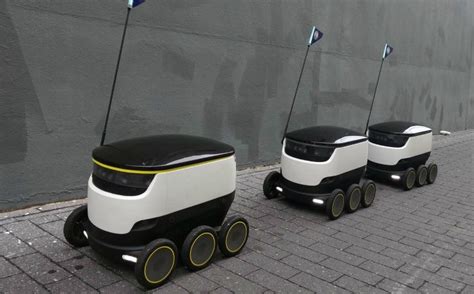 These Autonomous, Wheeled Robots Are Ready To Deliver Pizza In The US