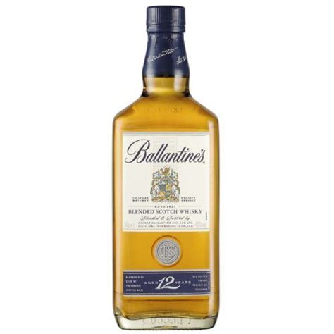 Blended scotch whisky under INR 3500 for a smooth sip