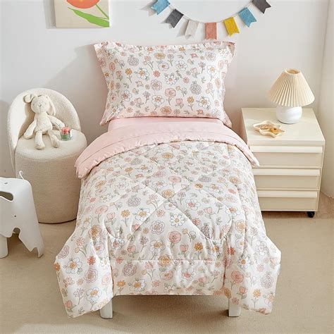 Amazon.com: DuShow Floral 4 Piece Girls Toddler Bed Comforter Set Pink ...