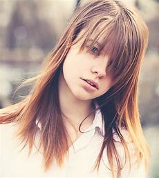 Style Medium Length Hair With Bangs by 20 Medium Length Hairstyles With Bangs Style Medium Length Hair With Bangs