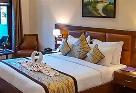 Corbett The Baagh Spa & Resort Luxury Resort In Corbett