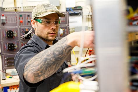 Maintenance Technician Basic Course 的图像结果