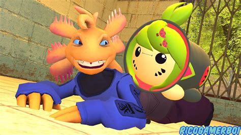 Axol playing with Chonk Melony : r/SMG4