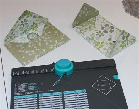 Memory Keepers Envelope Punch Board Tutorial 的图像结果