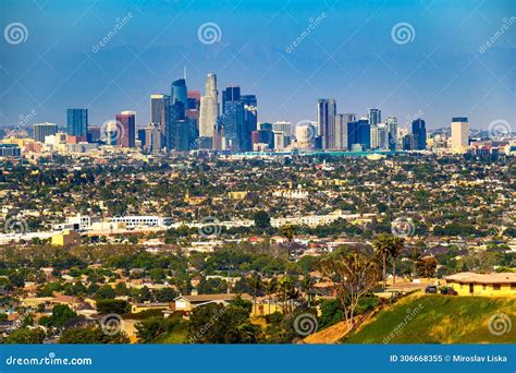 Skyline of Los Angeles in California from Kenneth Hahn State Park Stock ...