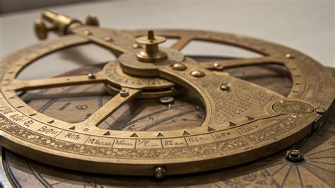Astrolabe Guide: How It Works & Why It’s ImportantDeluxe Astrology