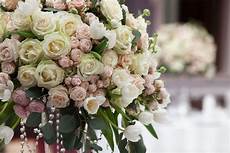 Wedding Flower Arranging by Don T Toss Your Wedding Flowers Them Mnn Wedding Flower Arranging