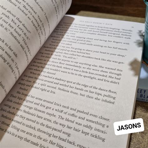 Iris Kelly Doesn't Date BY ASHLEY HERRING BLAKE, Hobbies & Toys, Books ...