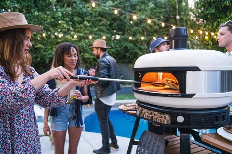 How Hot Is a Pizza Oven? | Why Temperature is Important | Gozney – Gozney