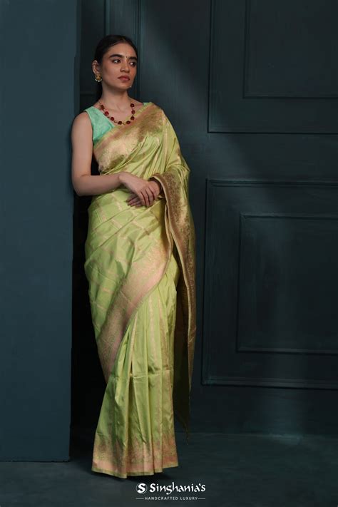 Buy Katan Silk Banarasi Saree Online | Singhania's