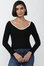 Buy Solid Regular Fit Cropped Basic T-shirts Online - 854283 | Forever 21