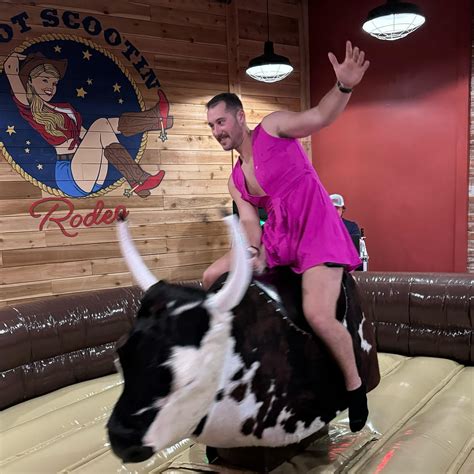 Boot Scootin Rodeo (@bootscootinrodeo) • Instagram photos and videos