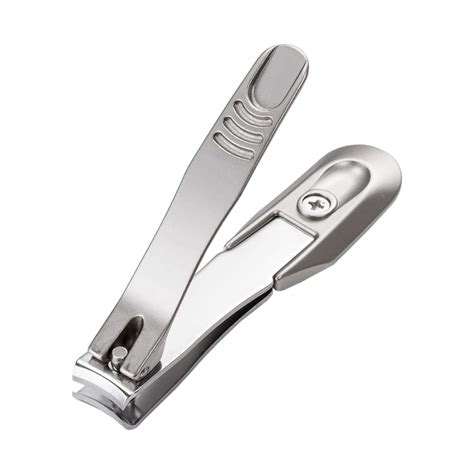 The 10 Best Nail Clippers Worth Your Money | Who What Wear