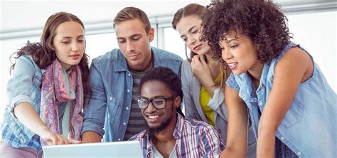 Internship Program 的图像结果