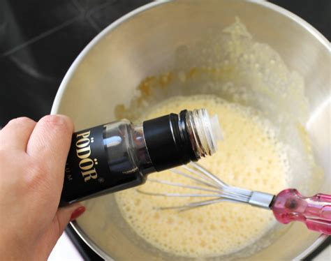 Orange sabayon with macadamia nut oil recipe - Pödör