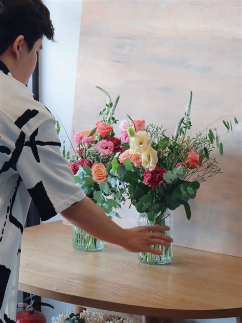 Floral Arrangement Workshops and Classes Singapore — Botany Studio