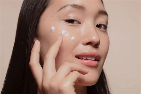 What Is Kojic Acid? Your Complete Skincare Guide – World of Asaya