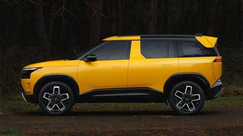 Tata Sierra Launch on November 25 – First Unit to Be Gift...