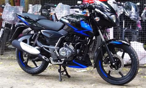 Bajaj To Bring Signature Split Seat Design In Pulsar 125 Soon – Spy ...