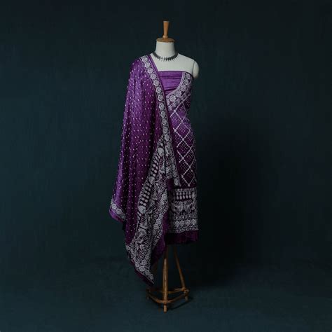 Kutch Bandhani Tie-Dye Modal Silk Embroidered 3pc Unstitched Dress ...
