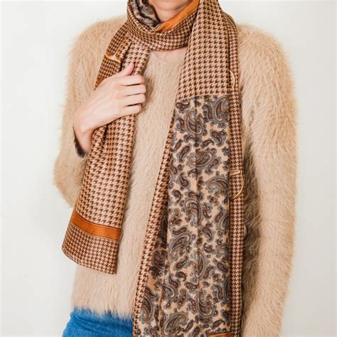 Paisley And Houndstooth Printed Winter Scarf Online - Premium Scarf ...