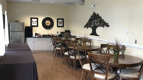 Pixley Funeral Home - John Desmond Chapel | Funeral & Cremation