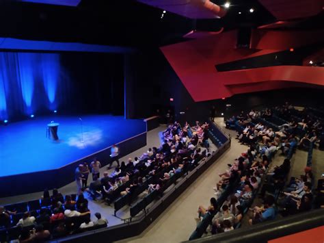 Comedian Daniel Sloss sells out Algonquin Commons Theatre - Algonquin Times
