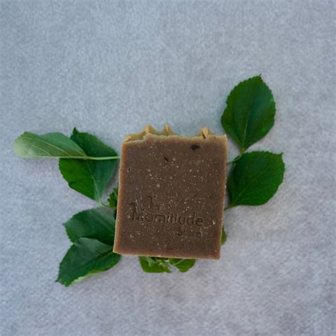 Indian Nettle (Kuppaimeni) Cold Processed Soap for Dry & Sensitive Ski ...