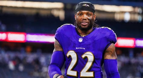 Why Did Derrick Henry Leave Titans & Sign With Ravens As Free Agent?