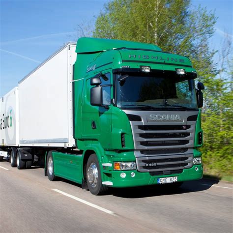 What Does 4x2 On A Truck Mean